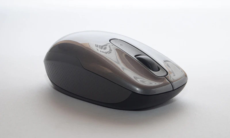 Low-latency precision mouse for platform navigation